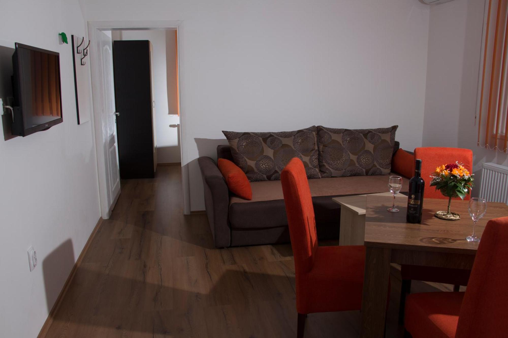 Kety Apartments Kragujevac Phòng bức ảnh
