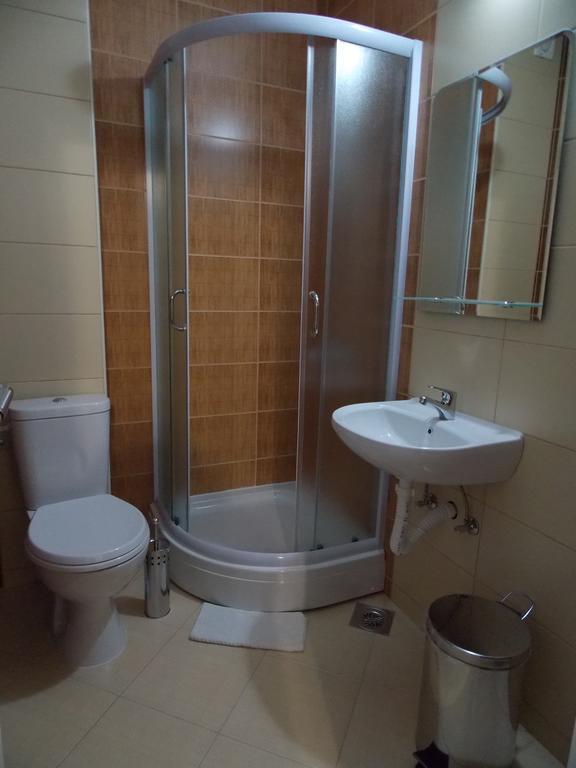 Kety Apartments Kragujevac Ngoại thất bức ảnh
